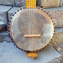 Banjo #537 5 string Naked Maple fretless gourdie - Image 9