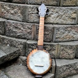 Banjolele #109C Concert 15" scale
