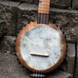 Banjolele #109C Concert 15" scale - Image 3